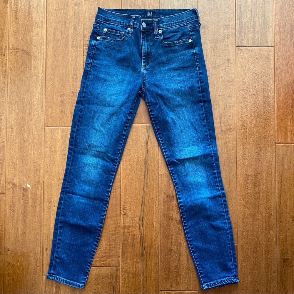 Gap Denim 1969 27 Regular True Skinny
